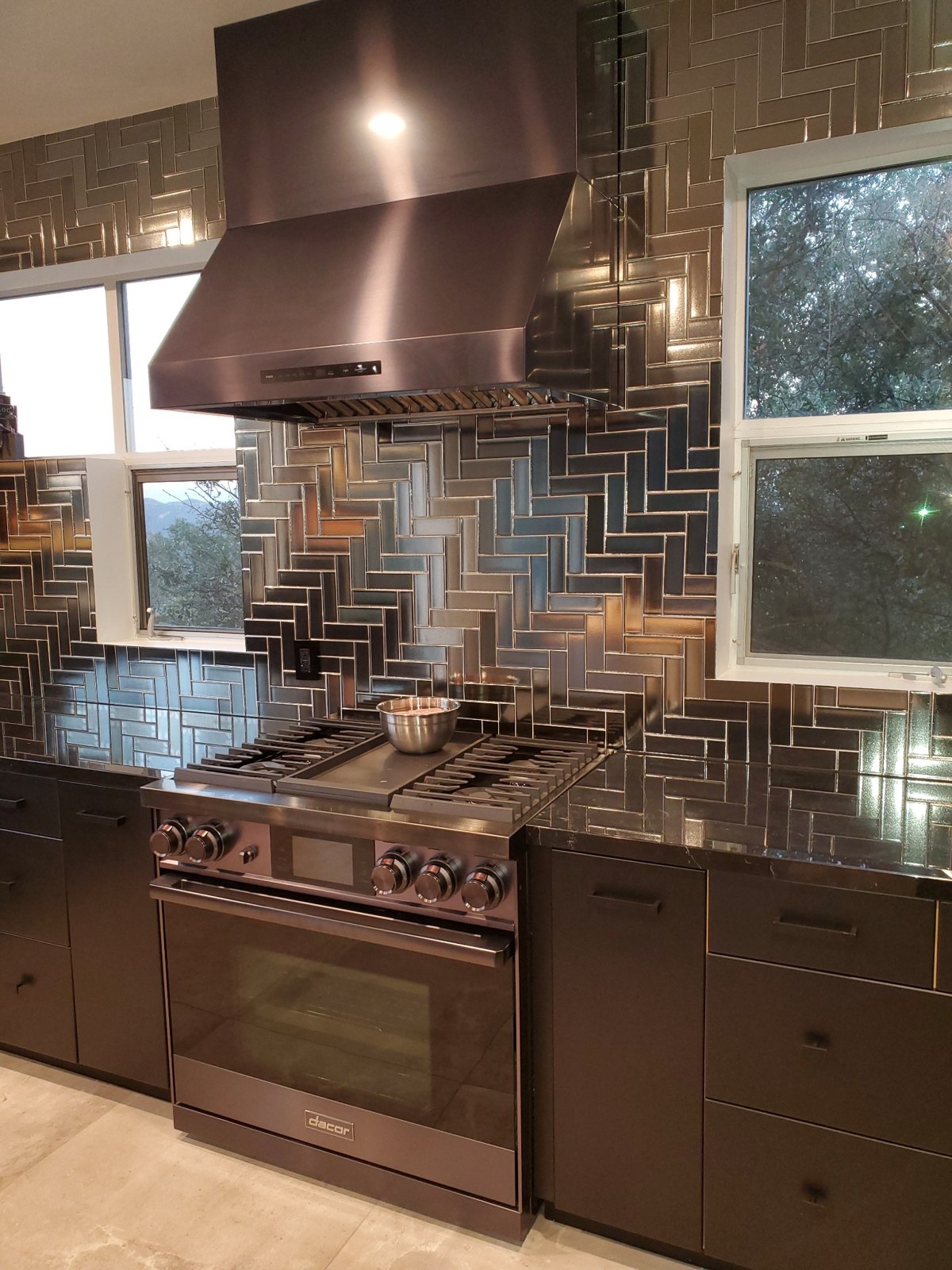ETS kitchen backsplash